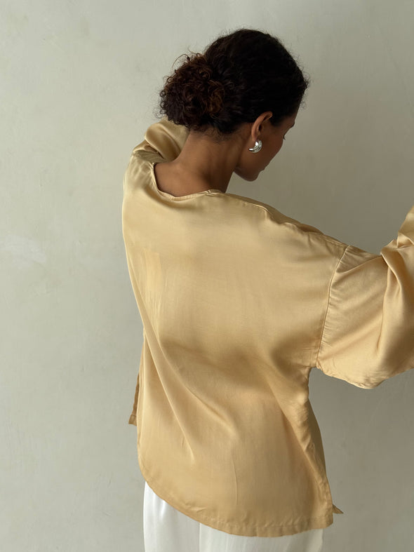 LUE TIE TOP latte