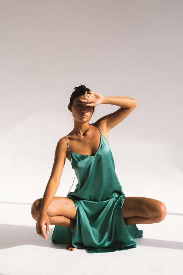 SILK SLIP DRESS tropico green