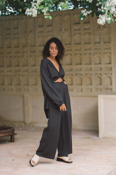 KER BUTTON UP