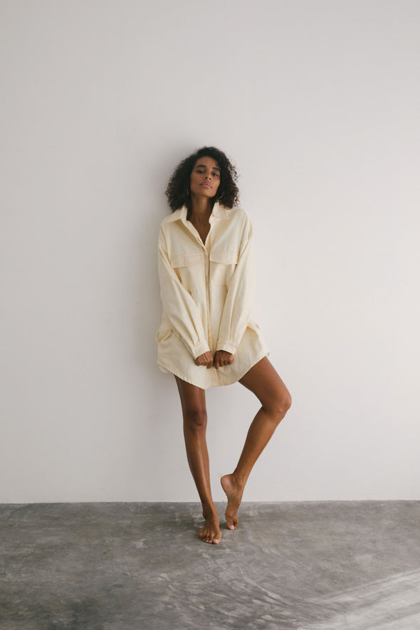 RAE BUTTON UP